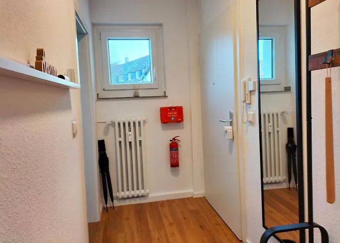 Living-Life, Klinik & Messe Vor Ort, Wlan, Netflix