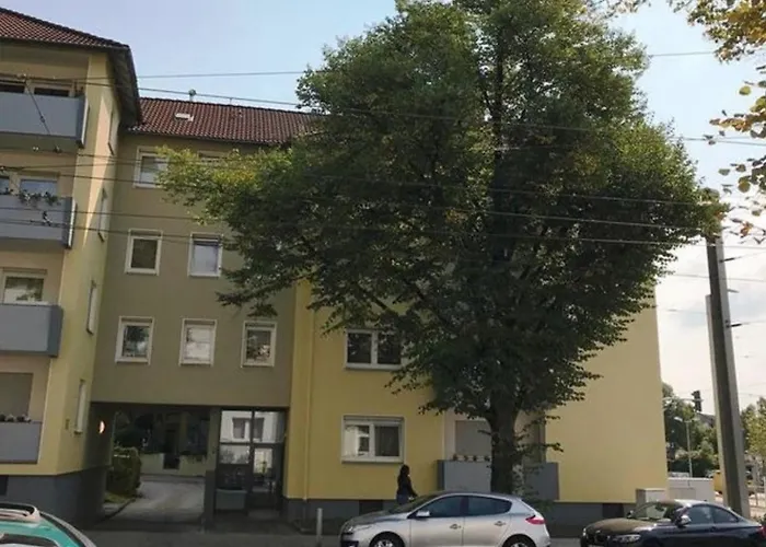 Living-Life, Klinik & Messe Vor Ort, Wlan, Netflix