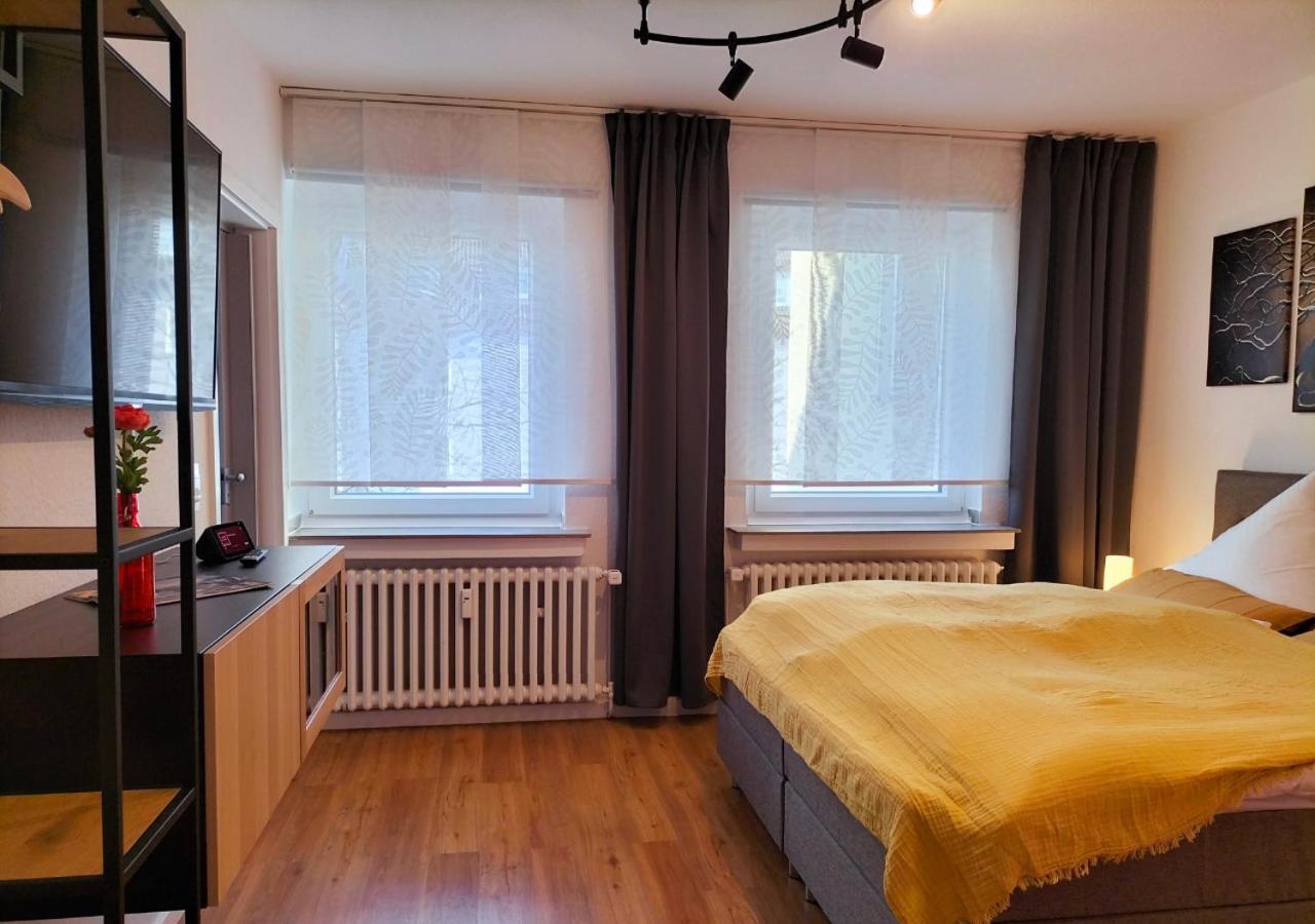 Living-life, Klinik & Messe Vor Ort, Wlan, Netflix Apartment *